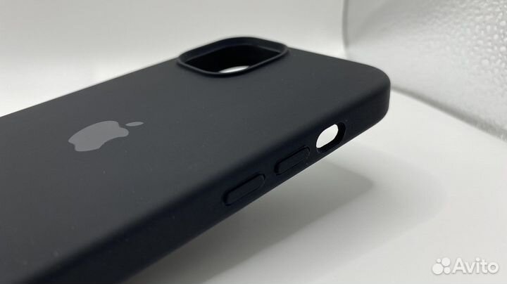 Чехол на iPhone 14 Silicon Case Black