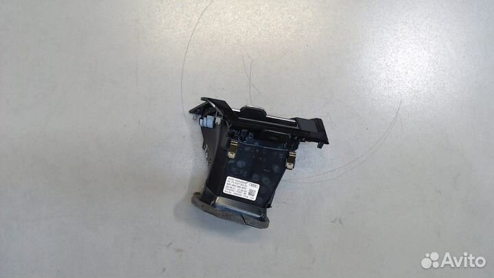 Дефлектор обдува салона Audi Q3 2018, 2021