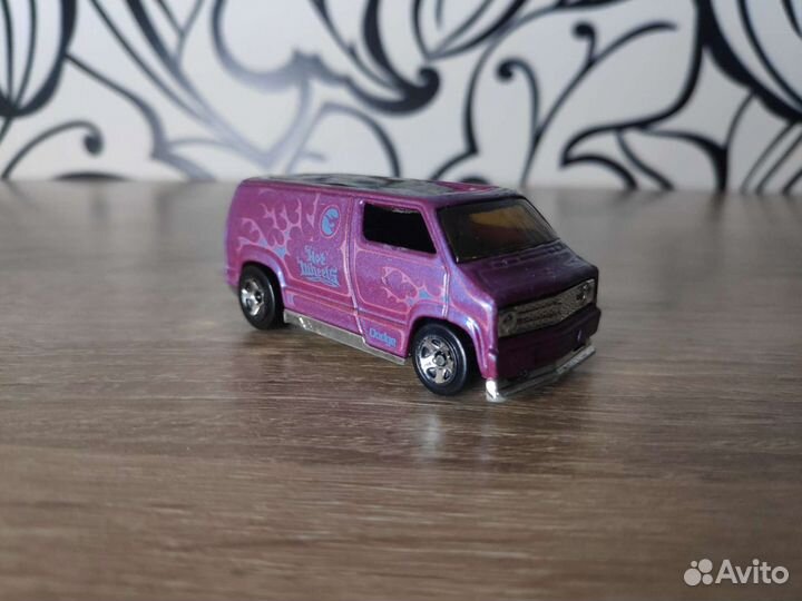 Машинки Hot Wheels Welly