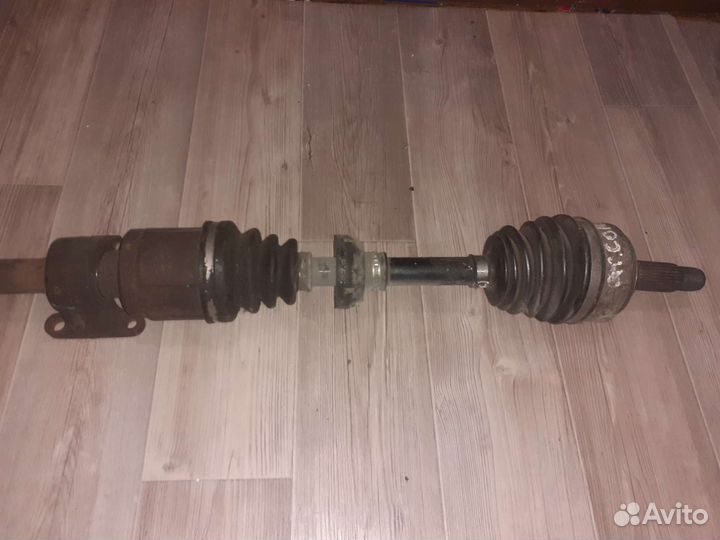 Привод правый honda accord 7