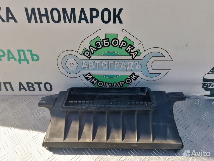 Рамка салонного фильтра Ford Focus 1 USA 2001г