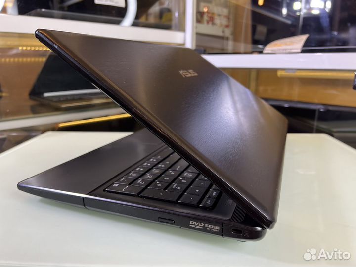 Игровой Ноутбук Asus i7/6Gb/SSD/610M для таков