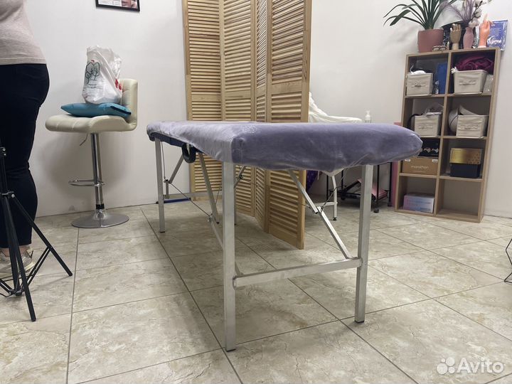 Массажный стол