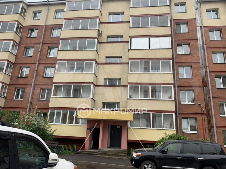 2-к. квартира, 57 м², 4/6 эт.