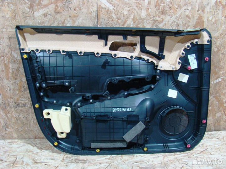 Hyundai i30 Обшивка двери передней правой