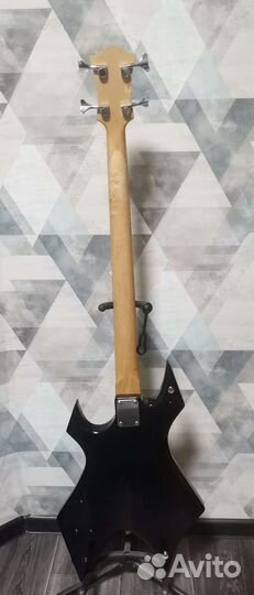 Бас гитара Maxtone Traditional Series custom