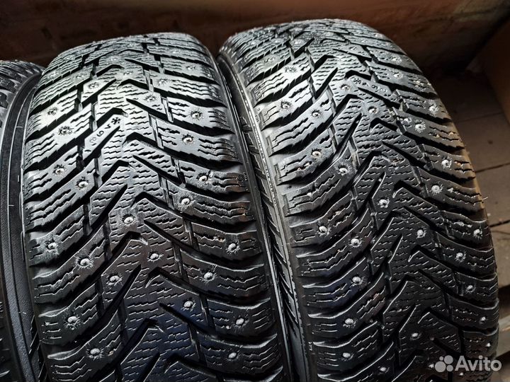 Nokian Tyres Hakkapeliitta 8 185/60 R15