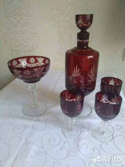 Графин с бокалами рубиновое стекло Богемия