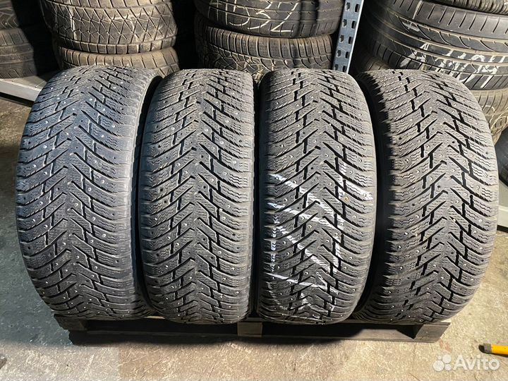 Nokian Tyres Hakkapeliitta 8 235/55 R17 103T
