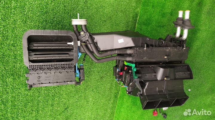 Печка салона в сборе Audi A4 B6 BDV 2004