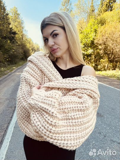 Кардиган женский вязаный с капюшоном