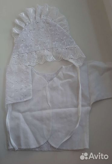 Распашенка и чепчик