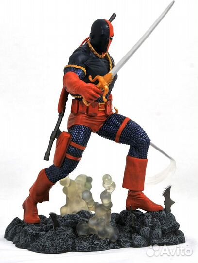 Фигурка DST Deathstroke Дефстроук