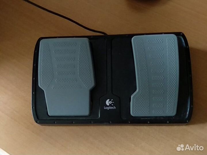 Игровой руль logitech formula vibration feedback w