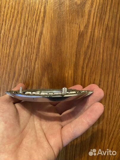 Эмблема nissan на капот