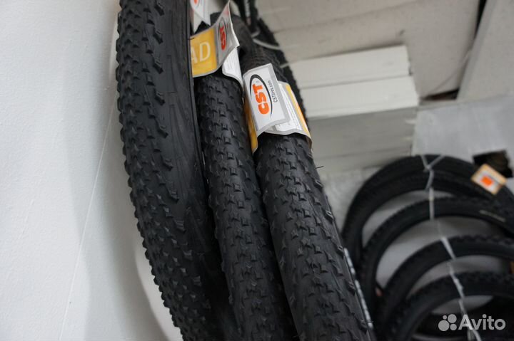 Покрышки и камеры новые на 12-29 колёса