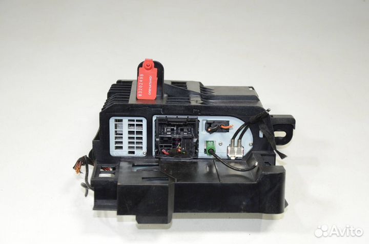 Блок управления камерой заднего вида Audi Q5 8R