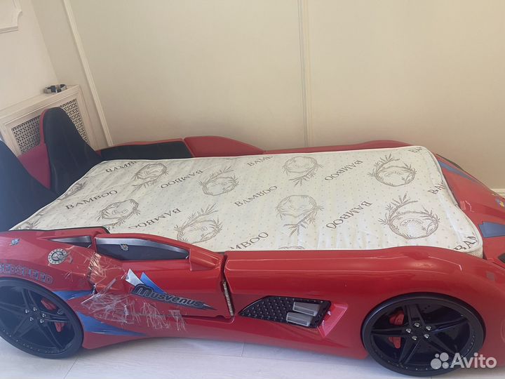 Продаю-кровать машинку