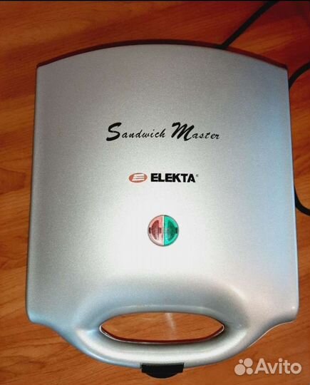 Вафельница большая Elekta EST-48G