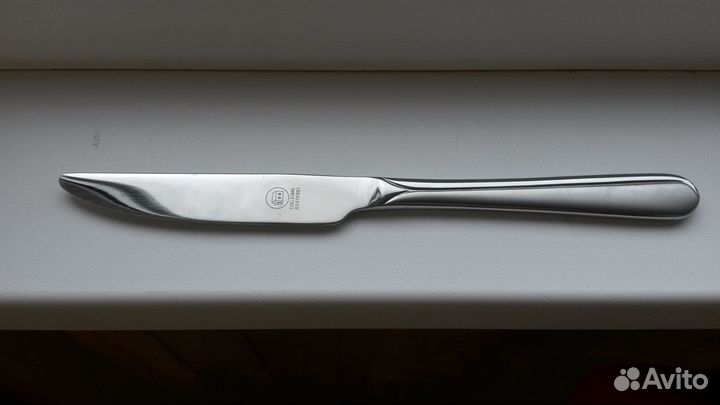Столовые ножи 6 штук