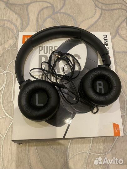 Наушники JBL tune 500