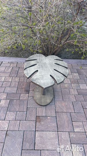 Стол кофейный