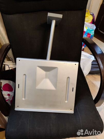 Кронштейн для телевизора