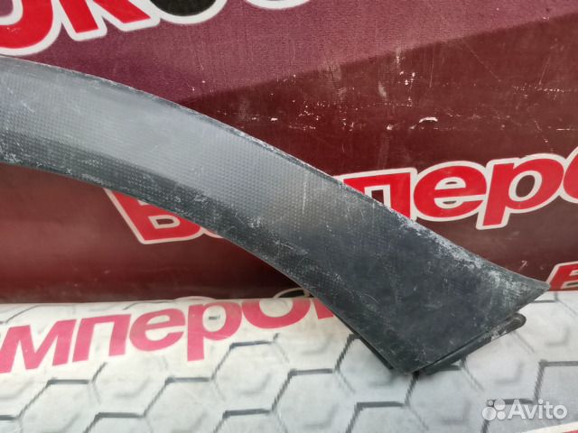 Накладка крыла задний правый Subaru XV