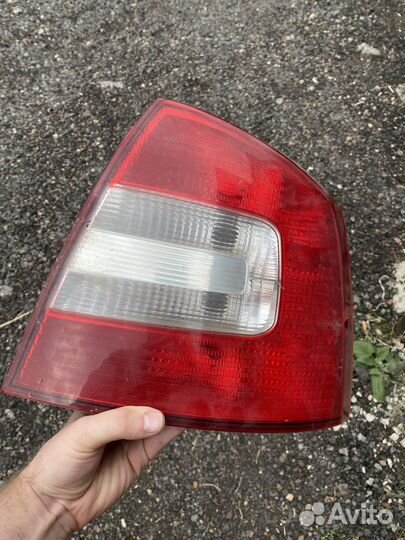 Фара задняя правая skoda a5