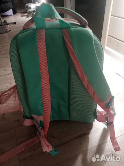Школьный рюкзак