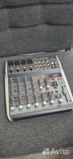 Микшерный пульт Behringer Xenyx Q1202 USB