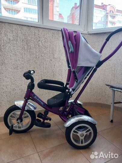 Детский велосипед с ручкой