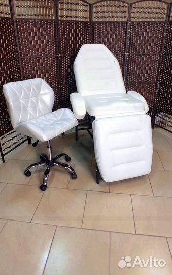 Косметологическое кресло