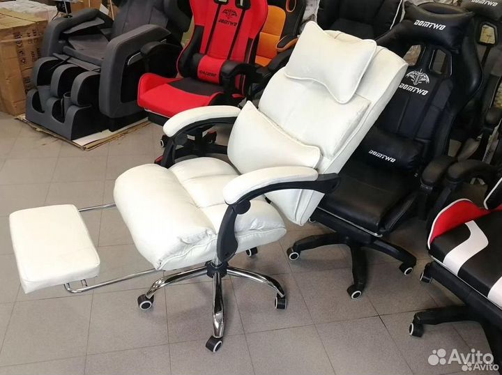 Компьютерное кресло Boss с функцией массажа