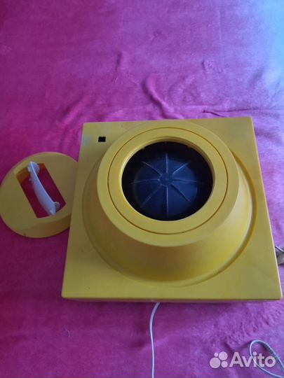 Электроувлажнитель воздуха СССР Ион