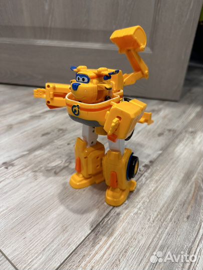 Робот трансформер Донни (Супер Крылья)