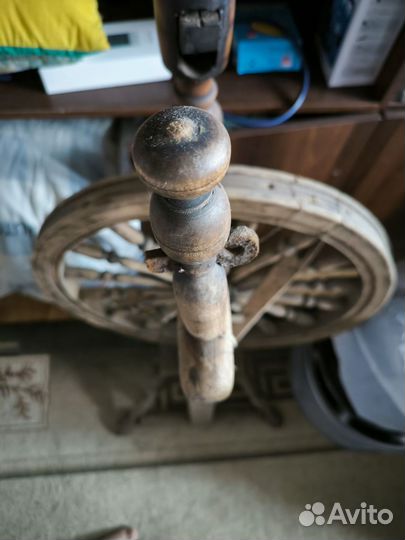 Прялка деревянная старинная