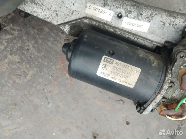 Трапеция дворников мерседес/Mercedes w202 c180