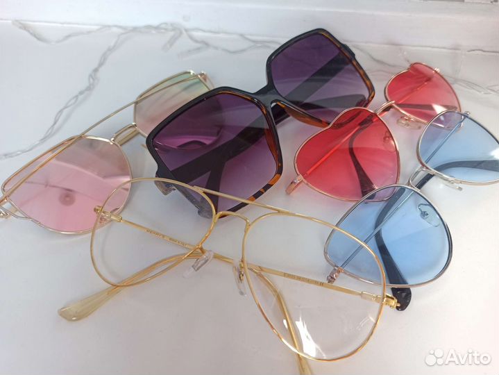 Очки солнцезащитные