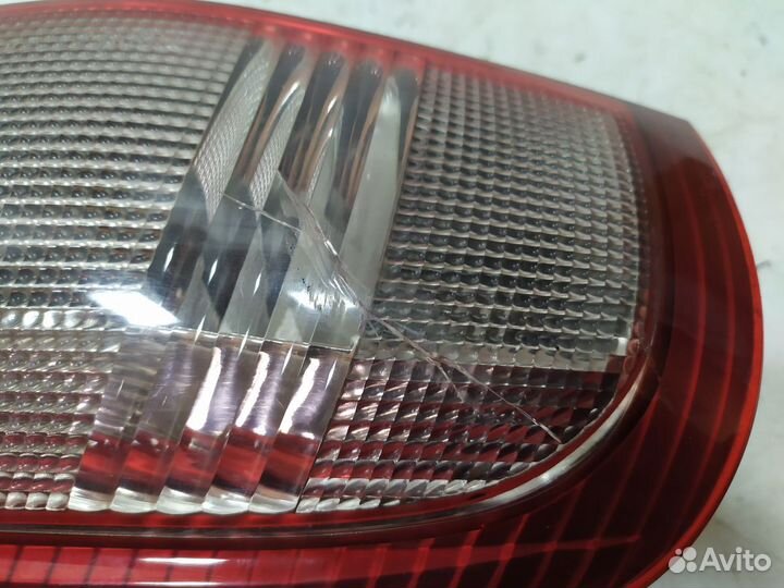Фонарь задний левый оригинал nissan X-trail (T30)