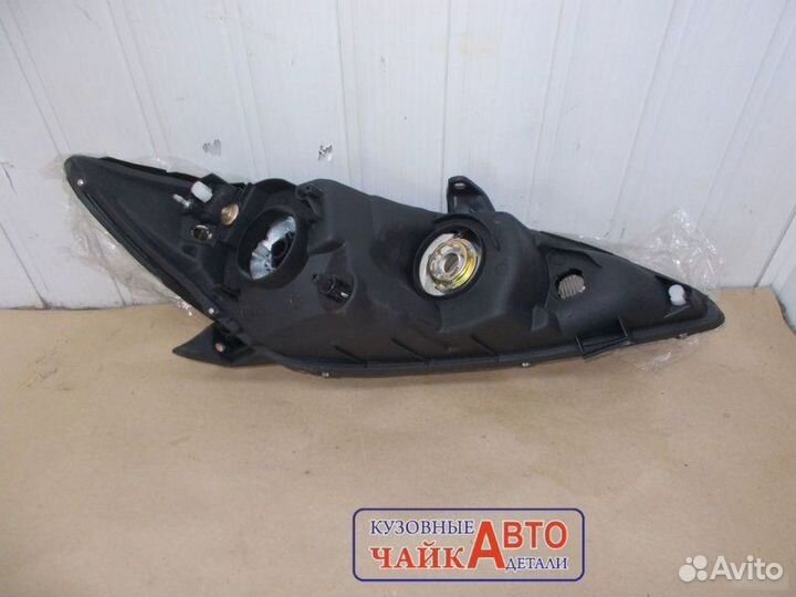 Фара левая Toyota Camry V30 2004