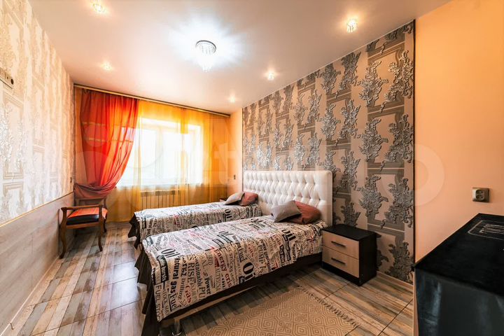 2-к. квартира, 65,9 м², 3/6 эт.