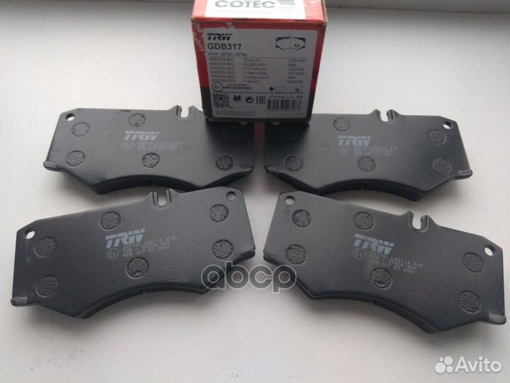 Колодки тормозные передние TRW GDB317 GDB317 TRW