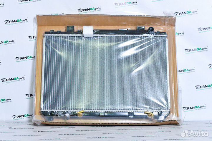 Радиатор охлаждения Toyota TownAce 1996