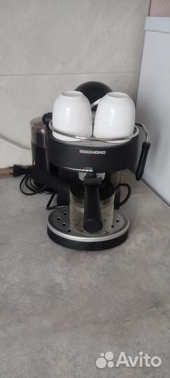 Кофеварка рожковая redmond