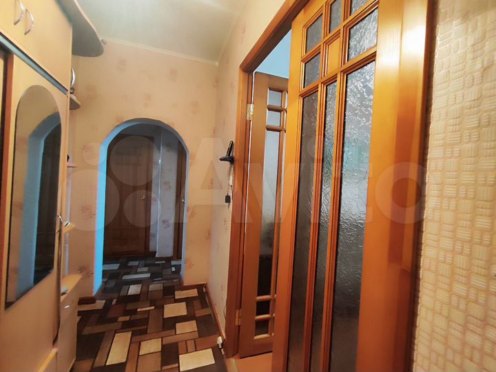 2-к. квартира, 49 м², 1/2 эт.