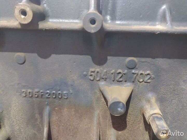 Блок цилиндров двигателя