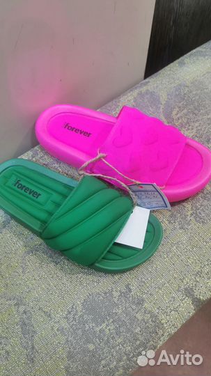 Шлепанцы женские