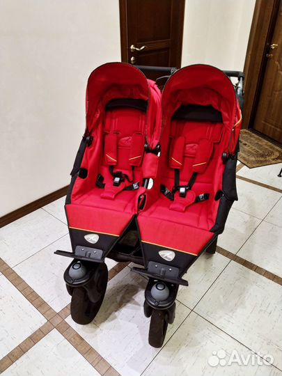 Детская коляска для двойни TFK Twin Trail 2 в 1
