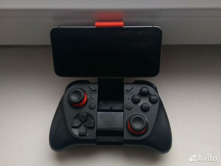 Bluetooth джостик mocute 050